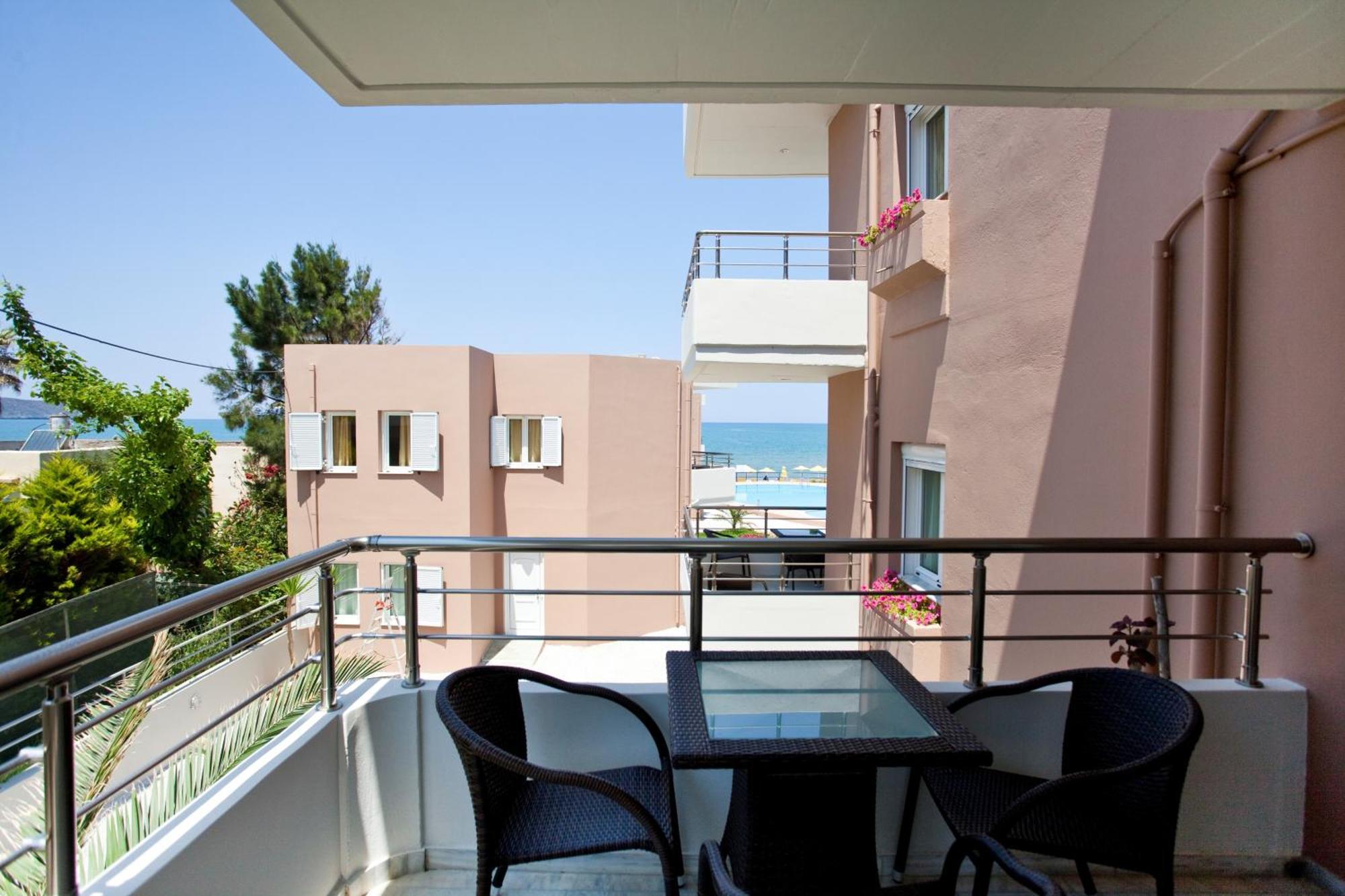 Phaedra Hotel Σταλός Δωμάτιο φωτογραφία