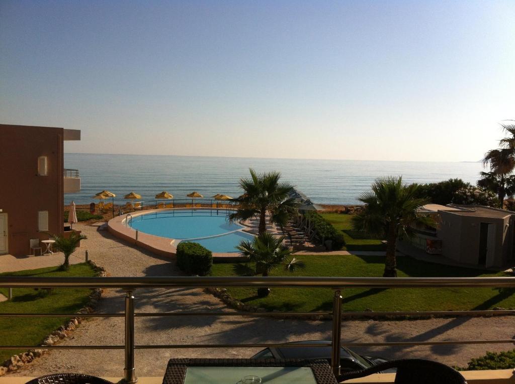Phaedra Hotel Σταλός Δωμάτιο φωτογραφία