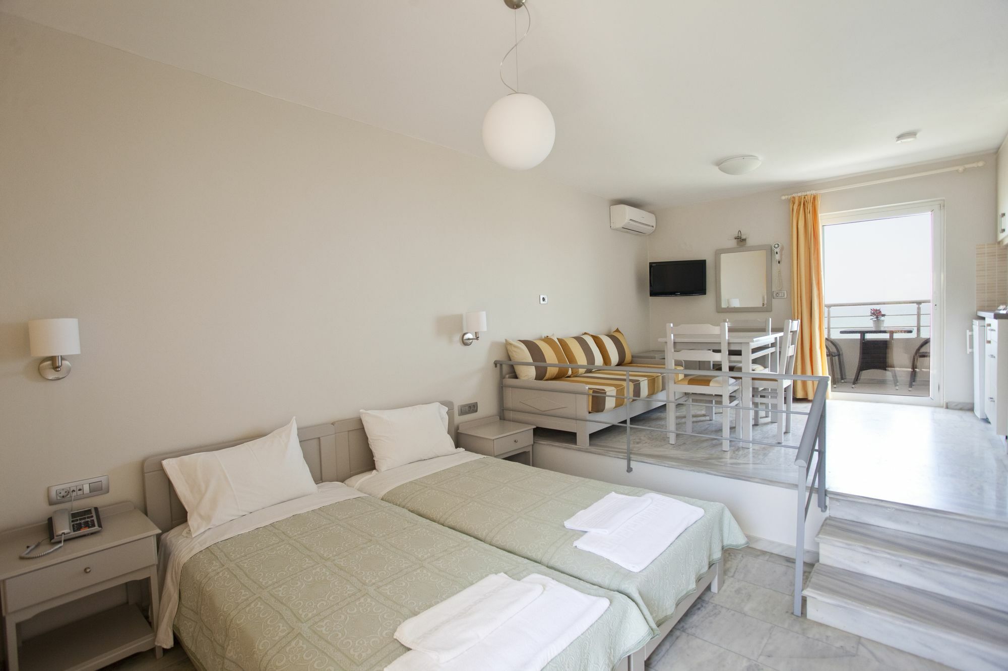 Phaedra Hotel Σταλός Εξωτερικό φωτογραφία